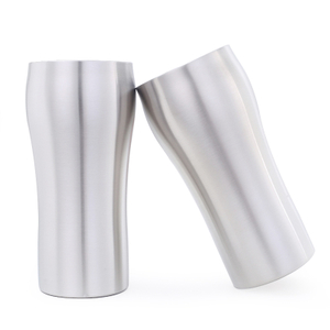 Gobelet à bière en acier inoxydable isolé sous vide personnalisé de 430 ml