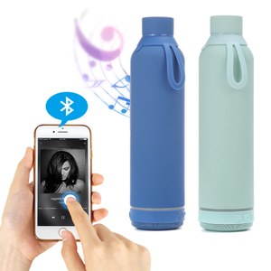Bouteille d'eau promotionnelle créative avec haut-parleur Bluetooth