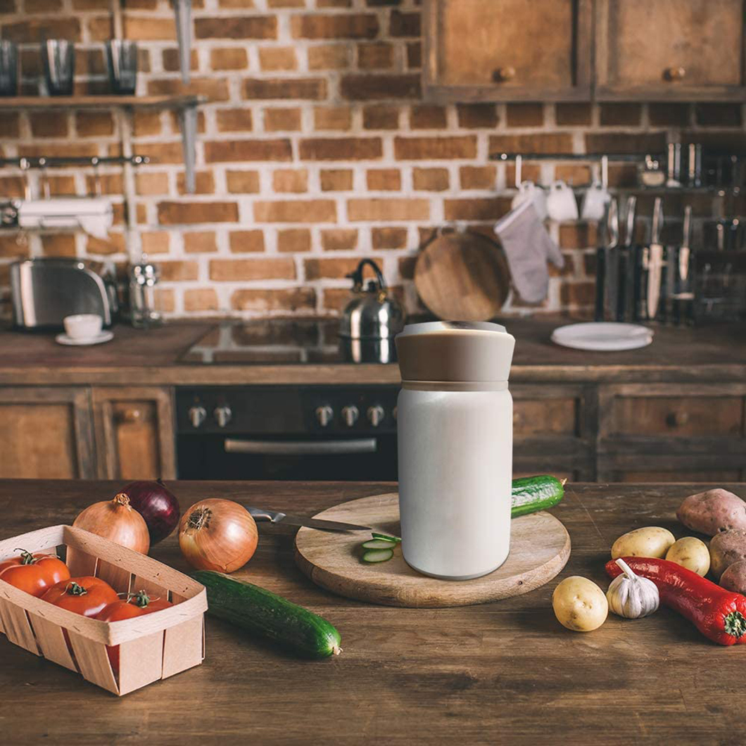 R&eacute;cipient d'aliments isol&eacute;s 