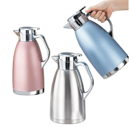 Comment éliminer l’accumulation de café dans une bouteille en acier inoxydable ?